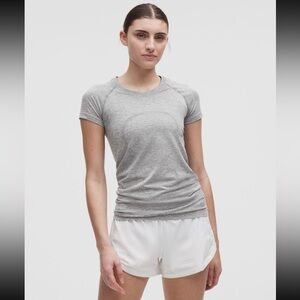 Lululemon Swiftly Tech Short-Sleeve Shirt 2.0 Size 0